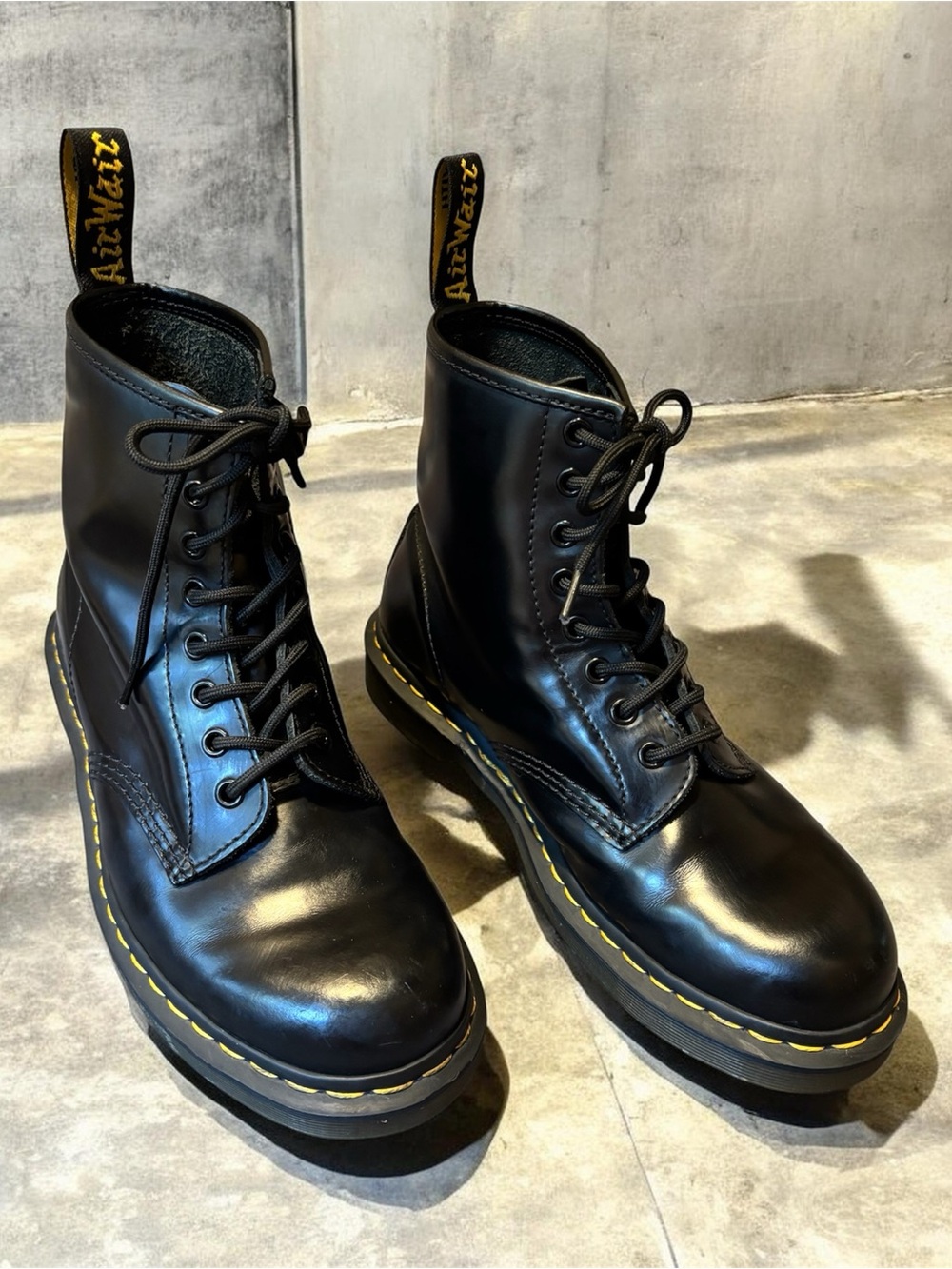 Dr Martens 1460 Smooth Leather Lace Up Boots Size 8 Men/10Women